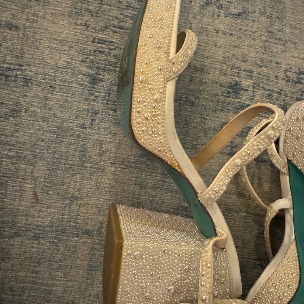 Betsey Johnson Ivory Strappy Heels - Picture 8 of 8